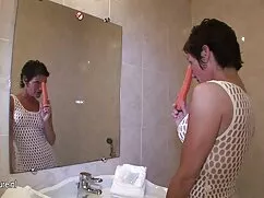 Egy kurvának, kendra ...