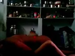Pornó videó egy japá ...