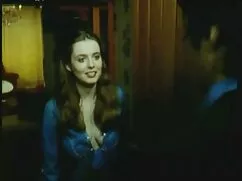 Pornó videó Holly Mi ...